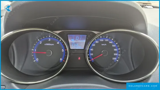 HYUNDAI TUCSON DIESEL 2WD LX20