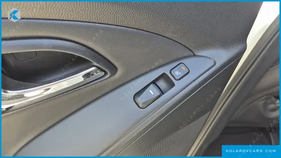 HYUNDAI TUCSON DIESEL 2WD LX20