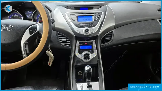 HYUNDAI ELANTRA (AVANTE) M16 GDI LUXURY