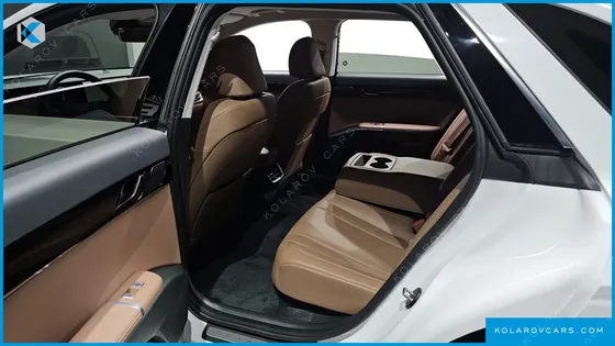 HYUNDAI GRANDEUR 2,5 GASOLINE 2WD