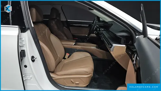 HYUNDAI GRANDEUR 2,5 GASOLINE 2WD