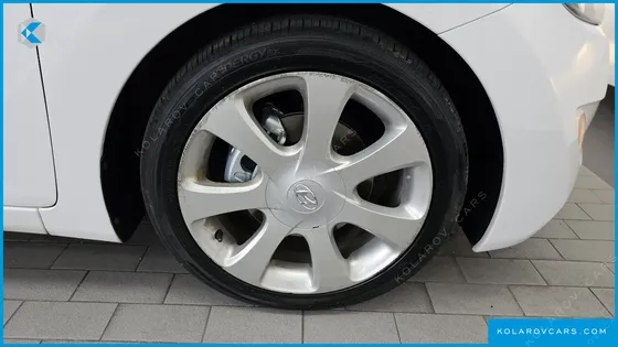 HYUNDAI ELANTRA (AVANTE) M16 GDI TOP