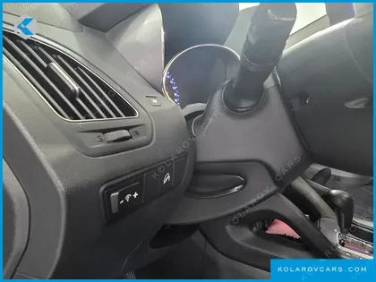 HYUNDAI TUCSON DIESEL 2WD LX20