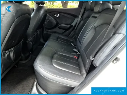HYUNDAI TUCSON DIESEL 2WD LX20