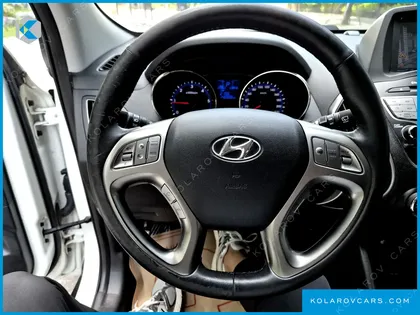 HYUNDAI TUCSON DIESEL 2WD LX20