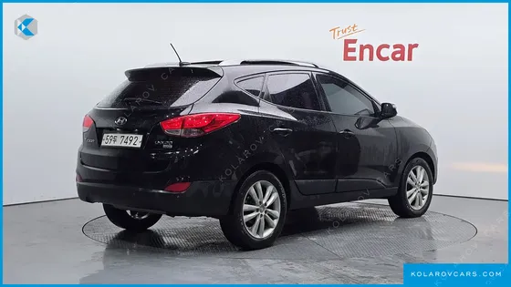 HYUNDAI TUCSON DIESEL 2WD LX20