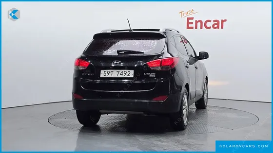 HYUNDAI TUCSON DIESEL 2WD LX20