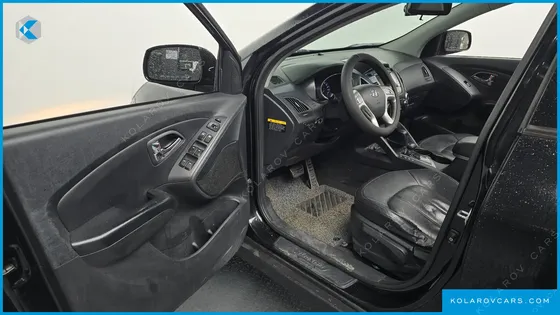 HYUNDAI TUCSON DIESEL 2WD LX20