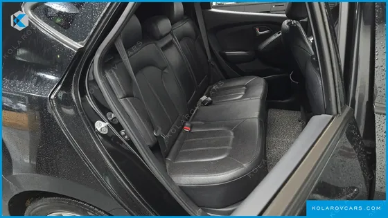HYUNDAI TUCSON DIESEL 2WD LX20