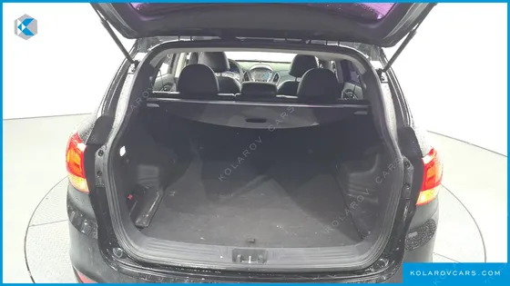 HYUNDAI TUCSON DIESEL 2WD LX20