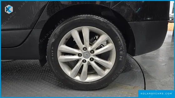 HYUNDAI TUCSON DIESEL 2WD LX20