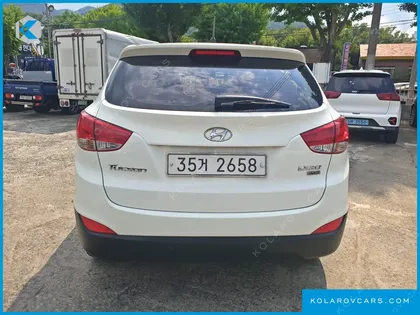 HYUNDAI TUCSON DIESEL 2WD LX20