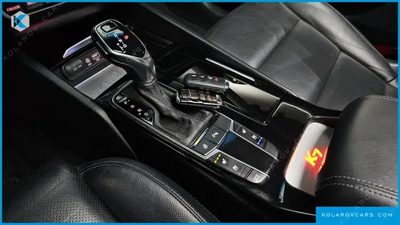 KIA K7 3.0 LPI LUXURY (RENTAL CAR)