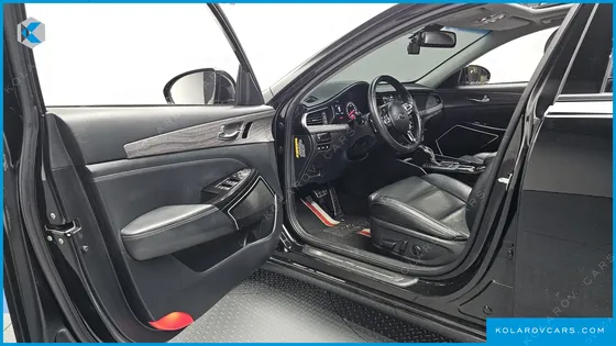 KIA K7 3.0 LPI LUXURY (RENTAL CAR)