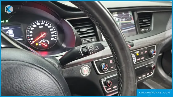 KIA K7 3.0 LPI LUXURY (RENTAL CAR)