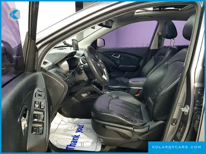HYUNDAI TUCSON DIESEL 2WD LX20