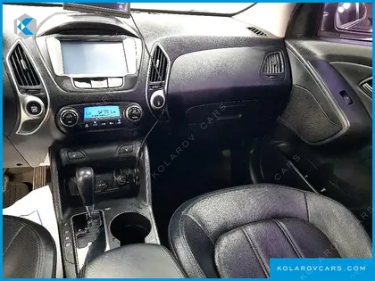 HYUNDAI TUCSON DIESEL 2WD LX20