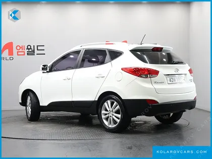 HYUNDAI TUCSON DIESEL 2WD LX20