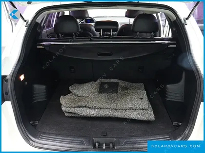 HYUNDAI TUCSON DIESEL 2WD LX20