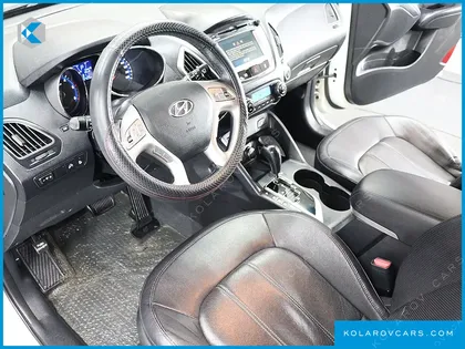 HYUNDAI TUCSON DIESEL 2WD LX20