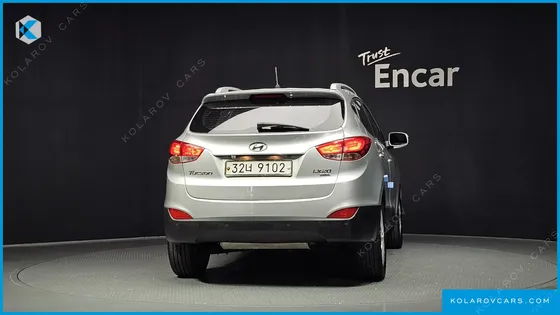 HYUNDAI TUCSON DIESEL 2WD LX20