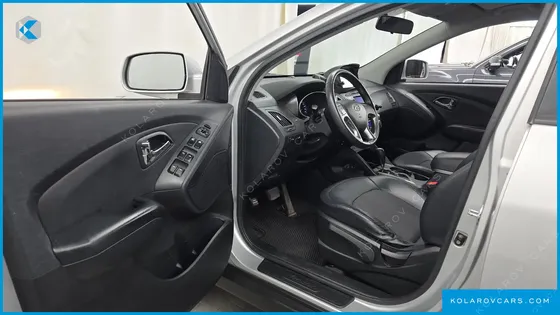 HYUNDAI TUCSON DIESEL 2WD LX20