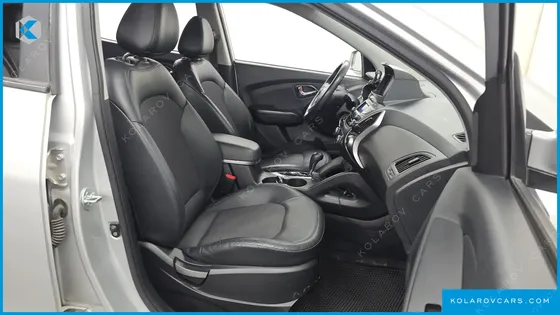 HYUNDAI TUCSON DIESEL 2WD LX20