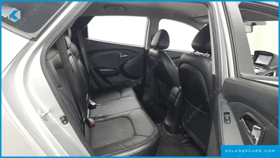 HYUNDAI TUCSON DIESEL 2WD LX20