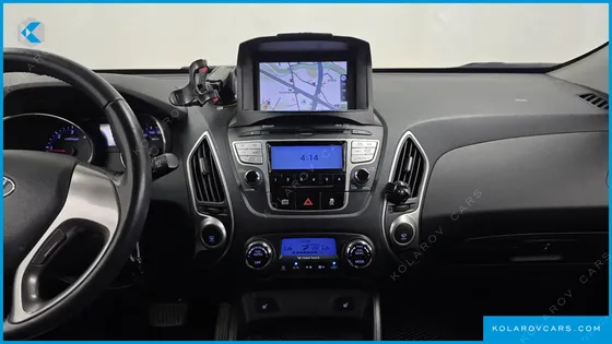 HYUNDAI TUCSON DIESEL 2WD LX20