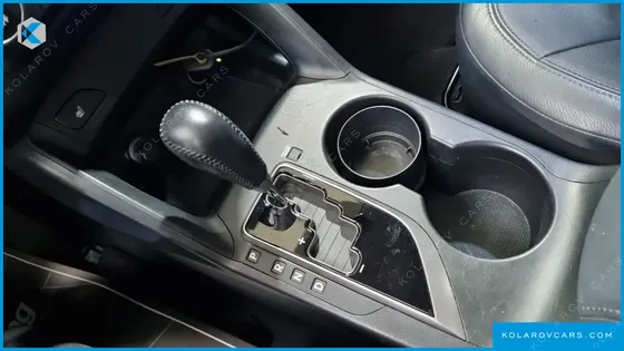 HYUNDAI TUCSON DIESEL 2WD LX20