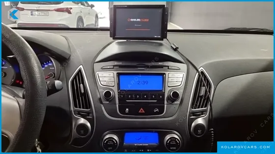 HYUNDAI TUCSON DIESEL 2WD LX20