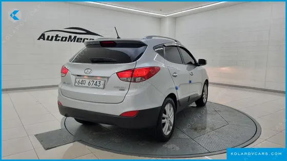 HYUNDAI TUCSON DIESEL 2WD LMX20