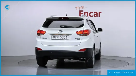 HYUNDAI TUCSON DIESEL 2WD LX20