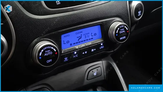 HYUNDAI TUCSON DIESEL 2WD LX20