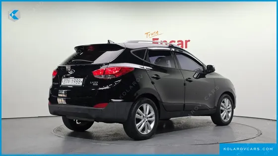 HYUNDAI TUCSON DIESEL 2WD LX20