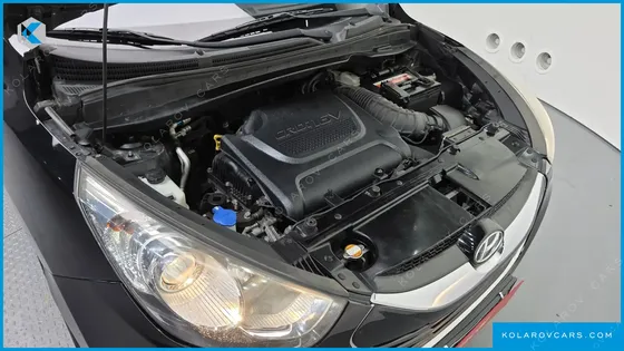 HYUNDAI TUCSON DIESEL 2WD LX20
