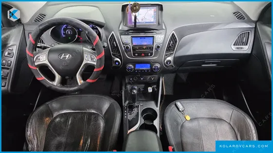 HYUNDAI TUCSON DIESEL 2WD LX20