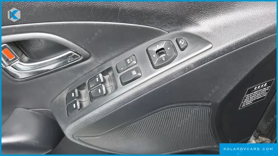 HYUNDAI TUCSON DIESEL 2WD LX20