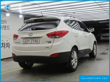 HYUNDAI TUCSON DIESEL 4WD LX20