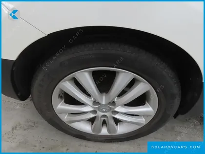 HYUNDAI TUCSON DIESEL 4WD LX20
