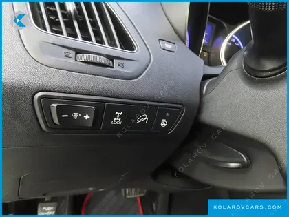 HYUNDAI TUCSON DIESEL 4WD LX20