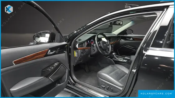 KIA K7 3.0 LPI PRESTIGE (RENTAL CAR)