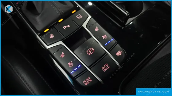 KIA K7 3.0 LPI PRESTIGE (RENTAL CAR)