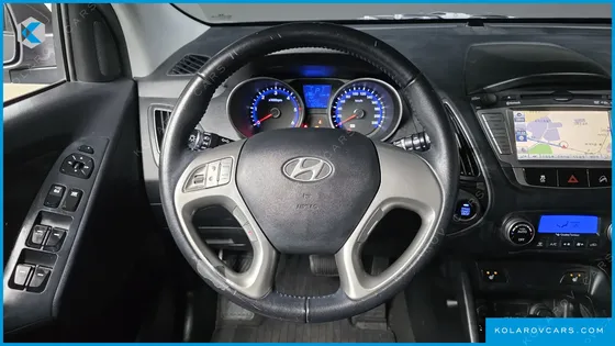 HYUNDAI TUCSON DIESEL 2WD LX20
