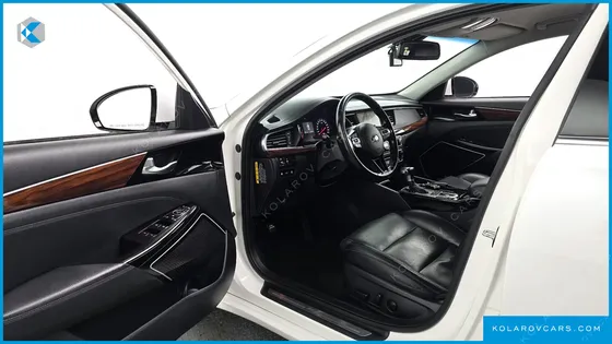 KIA K7 3.0 LPI LUXURY (RENTAL CAR)
