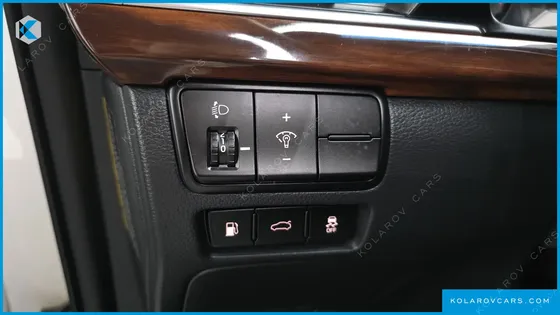 KIA K7 3.0 LPI LUXURY (RENTAL CAR)