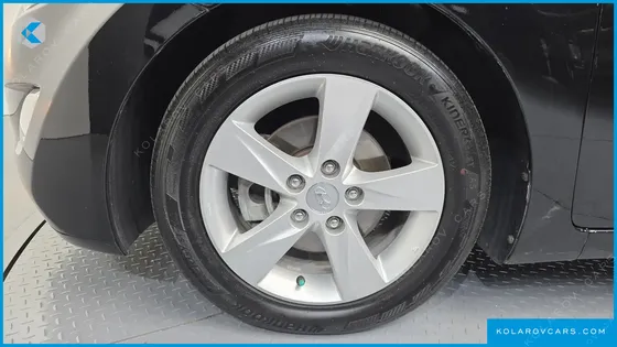 HYUNDAI ELANTRA (AVANTE) M16 GDI AVENUE