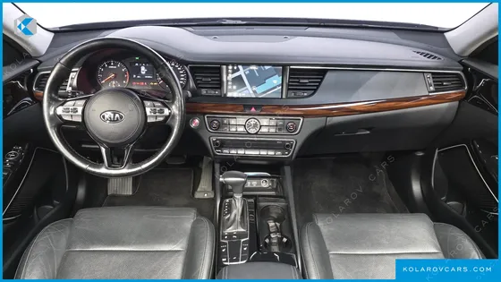 KIA K7 3.0 LPI LUXURY (RENTAL CAR)