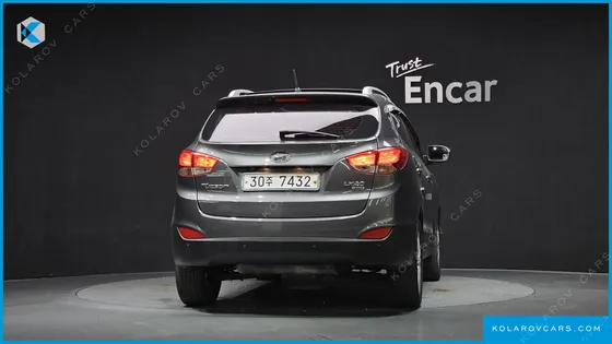 HYUNDAI TUCSON DIESEL 2WD LX20