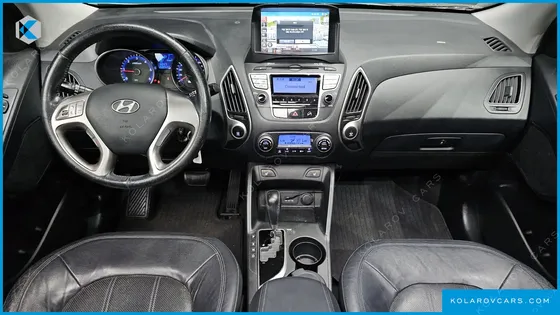 HYUNDAI TUCSON DIESEL 2WD LX20
